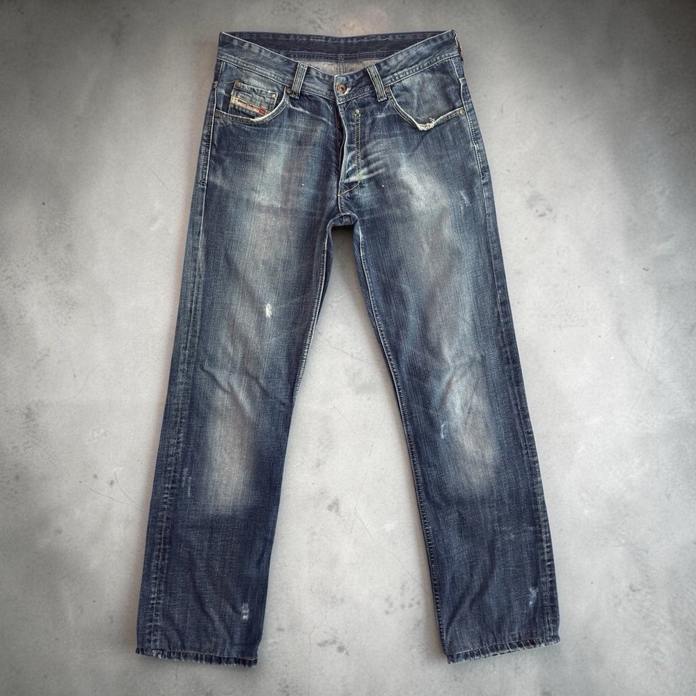Diesel Jeans Mens 33 FITS 30x32 Blue Straight Leg Fade Distressed Made In Italy